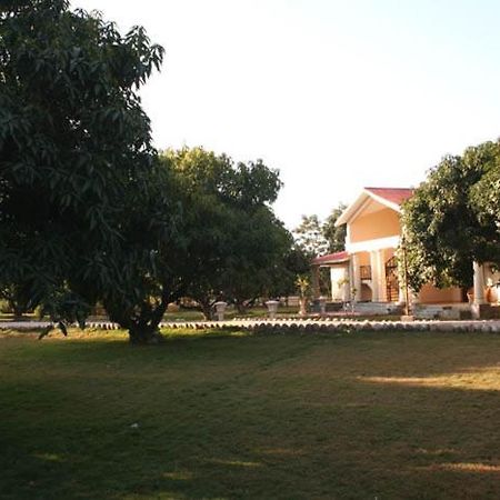 Nadiya Parao Garjia Εξωτερικό φωτογραφία